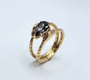 Ouroboros Infinity Grey Spinel 14K Yellow Gold Ring