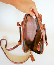 Load image into Gallery viewer, Unisex Vintage COACH Baxter Bag British Tan Leather Work Satchel / Doctor Bag *RARE*