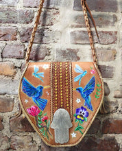 Load image into Gallery viewer, Moroccan American Tooled Leather Hand-painted Hummingbird, Dragonfly Purse